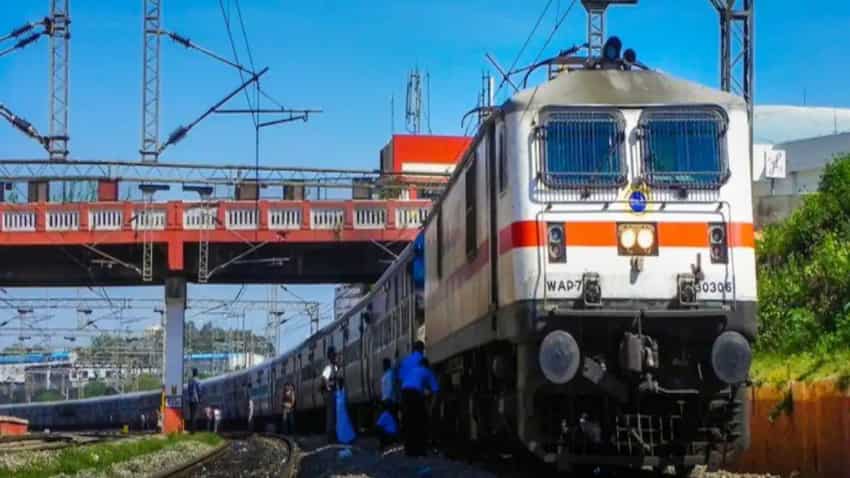 काम की खबर: बिहार के लिए गतिशक्ति सुपरफास्ट की हुई शुरुआत, IRCTC ने बदली इन ट्रेनों की टाइमिंग- चेक करें लिस्ट