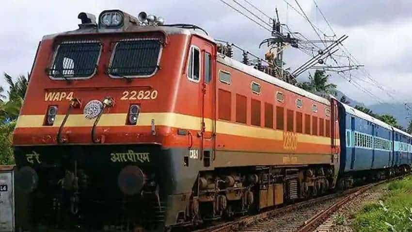 बड़ी खबर- Indian Railways ने बहाल की सभी प्री कोविड ट्रेन, यात्रियों को नहीं मिलेगा किराये में अंतर का रिफंड