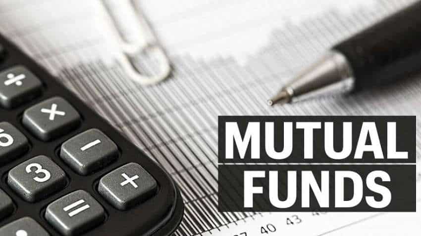 Mutual Funds Strategy: बैंकिंग सेक्टर पर म्यूचुअल फंड का बढ़ा भरोसा, किन शेयरों पर लगाया दांव, किनसे बनाई दूरी
