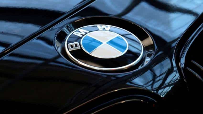 भारत के EV सेगमेंट में अपना दखल बढ़ाएगी BMW, अगले 6 महीने में लेकर आएगी 3 इलेक्ट्रिक व्हीकल