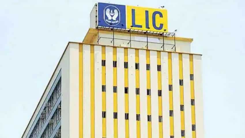 LIC’s Bhagya Lakshmi Plan: आर्थिक तौर पर मजबूत करेगी LIC की ये योजना, मैच्योरिटी पर मिलेगा इतना फायदा 