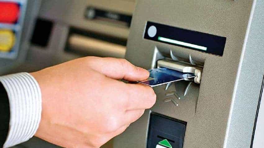 Banking Tips: ATM CARD गुम हो गया है?  गलत हाथों में लगने से पहले करें ये काम