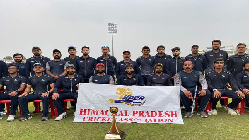 Vijay Hazare Trophy: हिमाचल प्रदेश ने रचा इतिहास, पहली बार ट्रॉफी पर जमाया कब्जा, खिलाड़ियों को सम्मानित करेगी राज्य सरकार