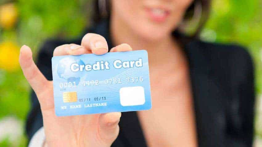 Credit Card : क्या है क्रेडिट कार्ड का लायबिलिटी कवर, एटीएम से कैश निकालें या नहीं? जानिए क्रेडिट कार्ड से जुड़े जरूरी सवालों के जवाब 