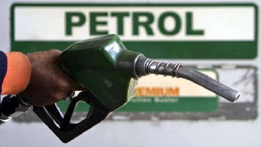 Good News: 25 रुपये/लीटर सस्‍ता होगा पेट्रोल, इस राज्‍य में 26 जनवरी से मिलेगा ये खास तोहफा, शर्तें लागू