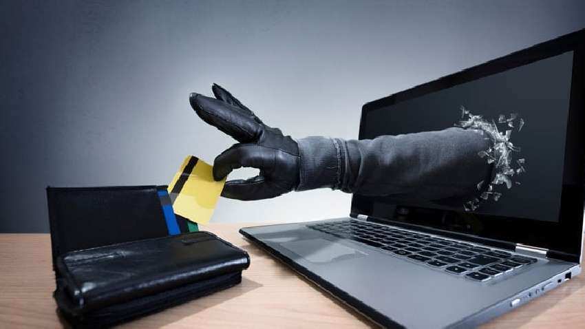 Online Fraud: WhatsApp से स्कैमर चुरा लेते हैं आपकी बैंक डिटेल्स, जानिए क्या सावधानी रखना है जरूरी