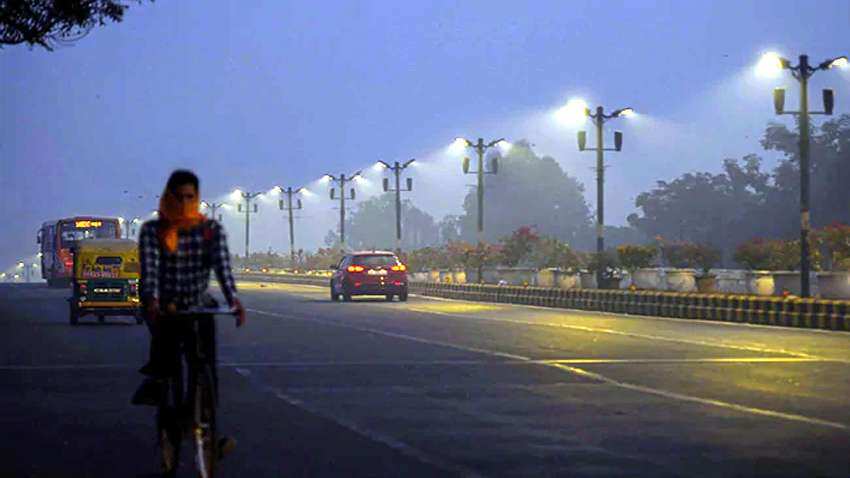 Weather Update: दिल्ली-राजस्थान सहित उत्तर भारत में पड़ रही जोरदार ठंड, न्यूनतम तापमान में गिरावट