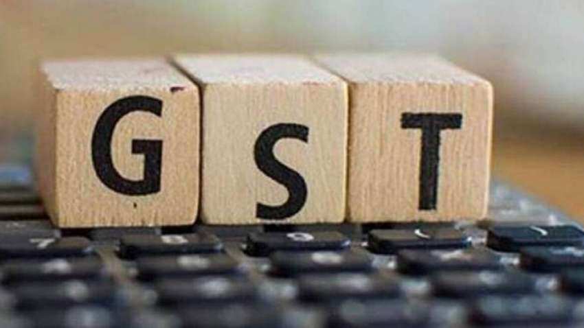 GST स्लैब में हो सकता है बड़ा बदलाव, 5% दरों को बढ़ाकर किया जा सकता है 8 फीसदी