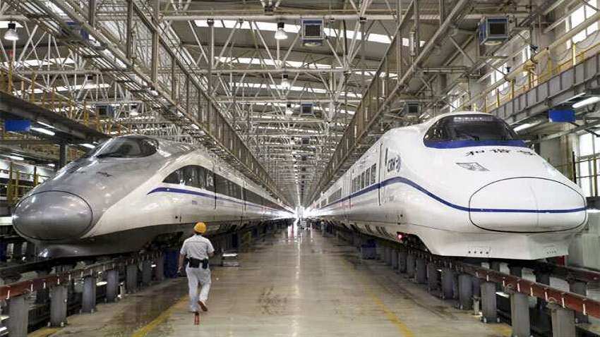 Bullet Train in India: मुंबई-अहमदाबाद के बीच 2027 से दौड़ेगी बुलेट ट्रेन, इंडिया के मुताबिक तैयार हो रहे कोच