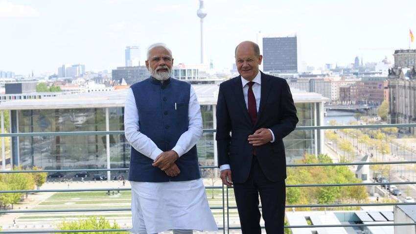 बर्लिन में रूस-यूक्रेन युद्ध पर बोले PM Modi, कहा- कोई नहीं होगा विजयी, शांति के पक्ष में है भारत