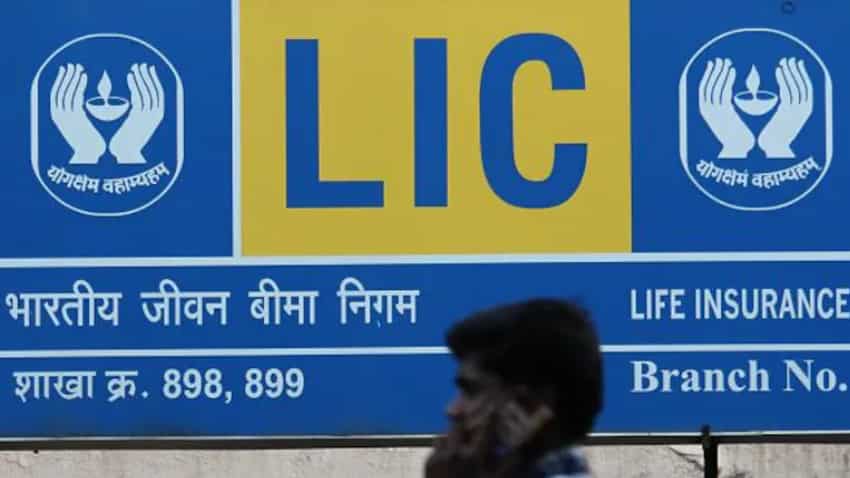 LIC Share price today: फीकी लिस्टिंग के बाद अब कितना जाएगा भाव? ब्रोकरेज बुलिश, अनिल सिंघवी को भी भरोसा