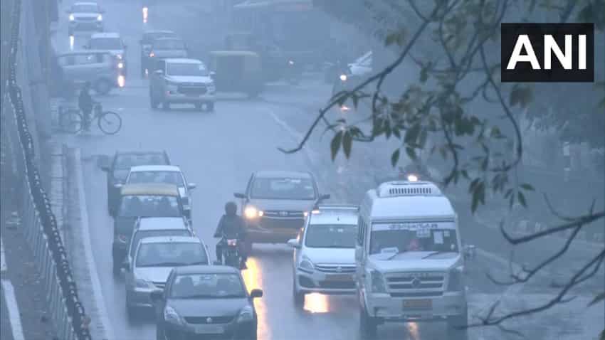 Weather Report: ठंडी हवा, झिमझिम बारिश से मौसम हुआ सुहाना, दिल्ली NCR समेत जानिए कहां-कहां बरसेगा बादल?