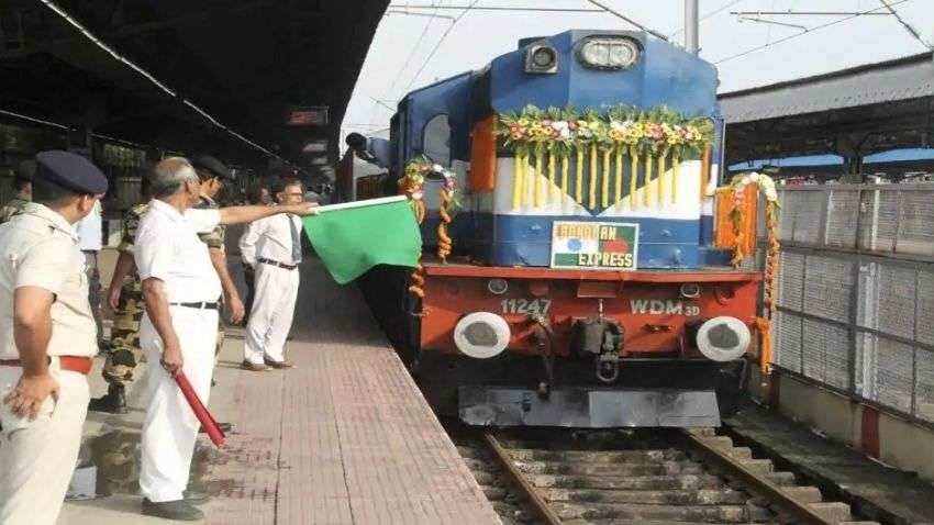 दो साल बाद भारत-बांग्लादेश के बीच शुरू हुईं ट्रेन सेवाएं, अब लोगों को है 'मिताली एक्सप्रेस' का इंतजार 