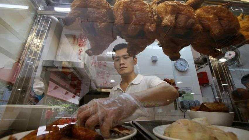Chicken prices: मलेशिया ने चिकन एक्सपोर्ट पर लगाया बैन, तो इस देश में लोगों को हो गई दिक्कत