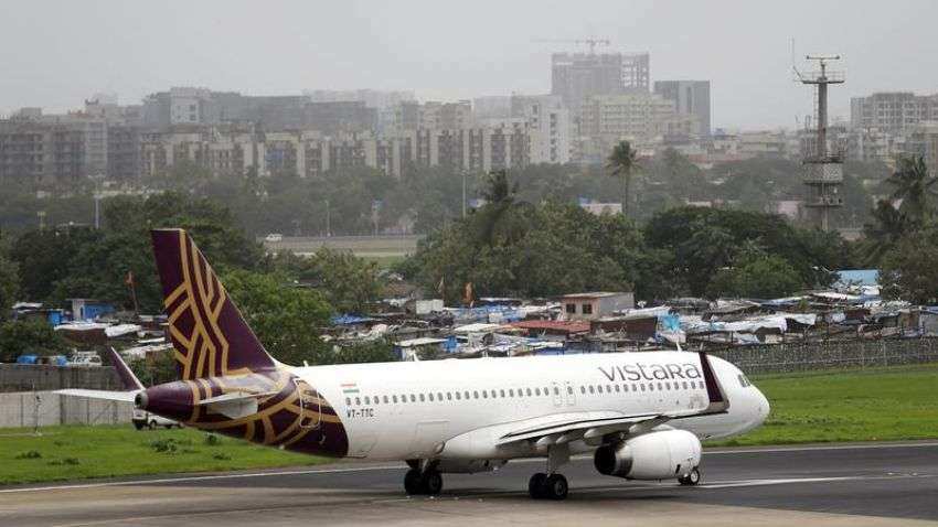 Vistara Airlines: पायलट की ये लापरवाही पड़ी विस्तारा को भारी, DGCA ने लगाया 10 लाख रुपये का जुर्माना