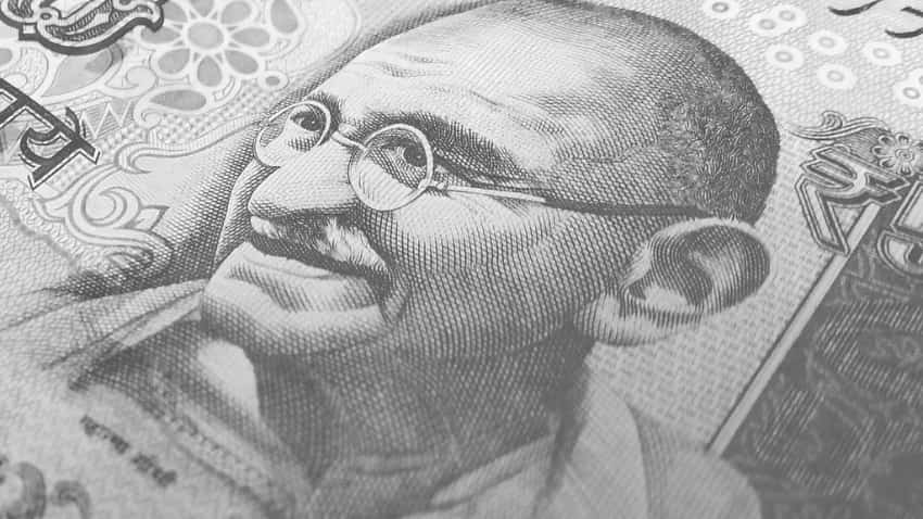 करेंसी और बैंक नोट से नहीं बदलेगी महात्मा गांधी की तस्वीर, RBI ने बताया ऐसी खबरों को 'झूठा'