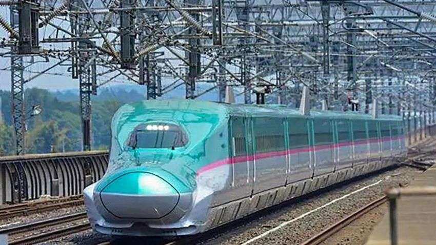 Bullet Train: देश में कब तक आएगी बुलेट ट्रेन, रेल मंत्री अश्विनी वैष्णव ने बताई डेट, इस रूट पर भरेगी रफ्तार