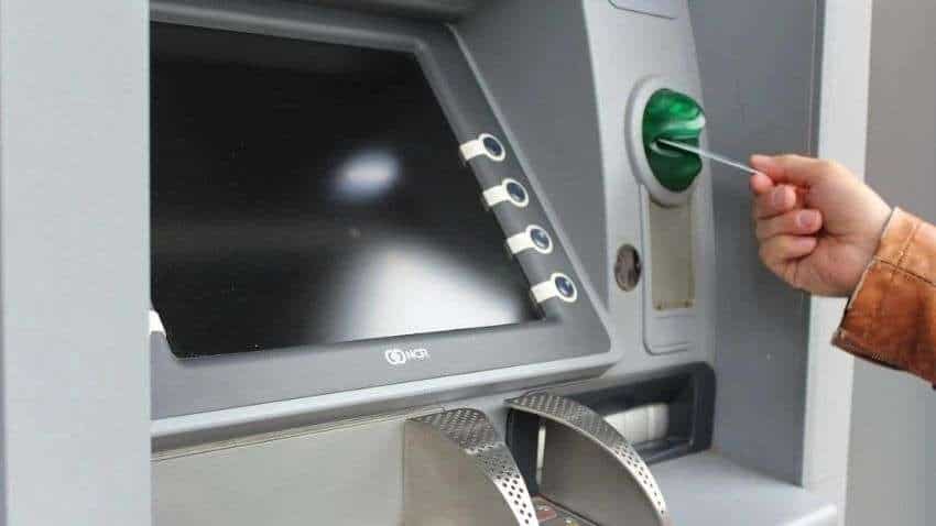 कमाल का ATM: मांगा 500 मिले 2500, खबर सुनते ही उमड़ पड़ी जनता- फिर क्या हुआ?