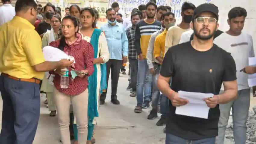 NEET 2022 : नीट परीक्षा देने से पहले एडमिट कार्ड, ड्रेस कोड सहित जान लें ये जरूरी बातें, वर्ना होगी परेशानी