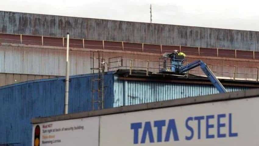 Tata Steel ने मुफ्त में दिए 1 शेयर के बदले 10 शेयर तो सरपट भागा स्टॉक, निवेशकों की हो गई चांदी