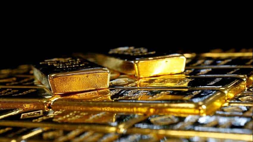 Gold-Silver Price: सोने में 650 रुपये की जबरदस्त तेजी, MCX पर 52,000 के पार निकला गोल्ड