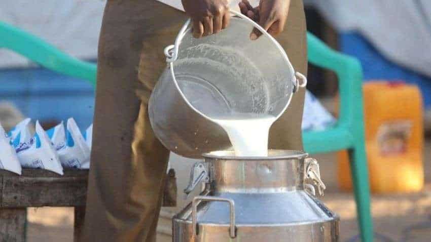 Amul के बाद मदर डेयरी ने भी बढ़ाए दाम, कल से दो रुपये प्रति लीटर महंगा हो जाएगा दूध, चेक करें नई प्राइस लिस्ट