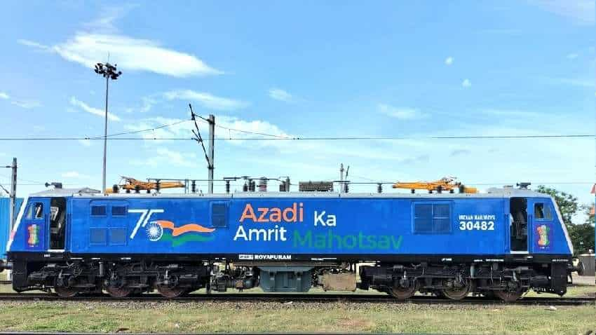 Indian Railways: भारतीय रेल ने 4 महीने में बनाए 288 इलेक्ट्रिक लोकोमोटिव, पिछले साल की तुलना में ज्यादा हुई मैन्यूफैक्चरिंग