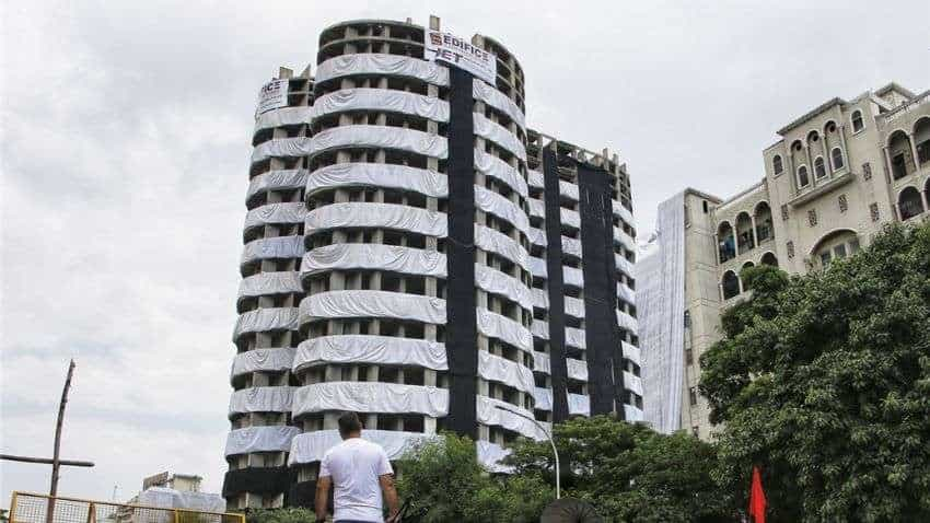 Noida Twin Tower गिराने के पहले घर खरीदारों के लिए आई खुशखबरी, SC ने IRP को दिया पैसा जमा कराने के आदेश, ये है तारीख