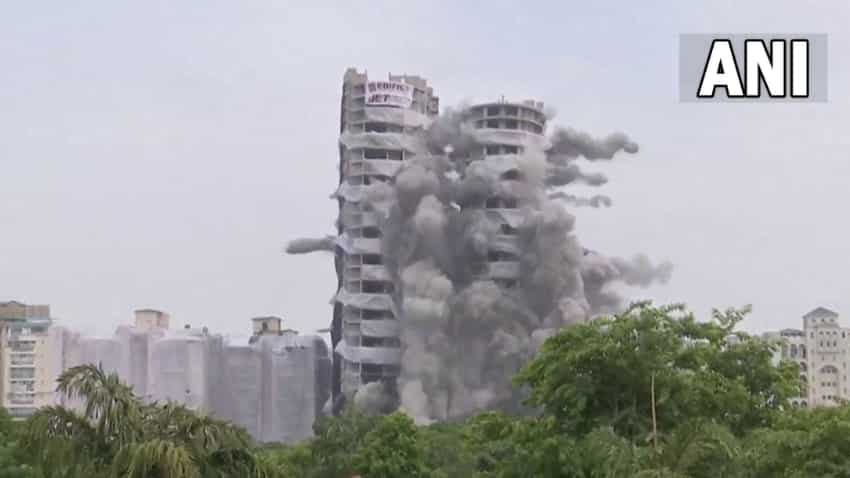Twin Towers Demolition LIVE Updates: चारों तरफ मलबे का ढेर, सोसायटी में वापसी का मिला ग्रीन सिग्नल, बड़े नुकसान की खबर नहीं