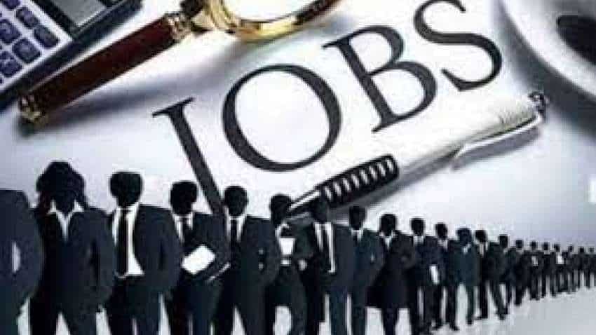 Railway Recruitment 2022: रेलवे में बिना लिखित परीक्षा दिये सरकारी नौकरी पाने का मौका, 12 वीं पास जल्द करें आवेदन