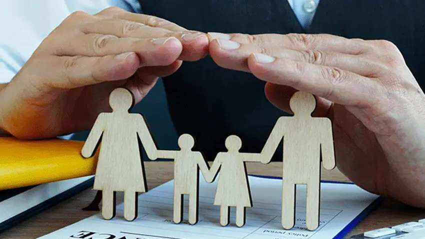 Term Insurance: 28 की उम्र और नहीं लिया टर्म प्लान, यहां जानें इसके फायदे और महत्व, एक्सपर्ट ने दिए 2 ऑप्शन