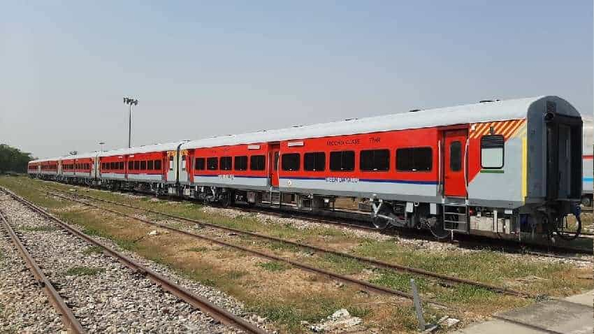 Indian Railway: दिल्ली, हरियाणा, राजस्थान के बीच यात्रा करने वाले लोगों के लिए जरूरी सूचना, अब नए नंबर के साथ चलेगी आपकी ट्रेन