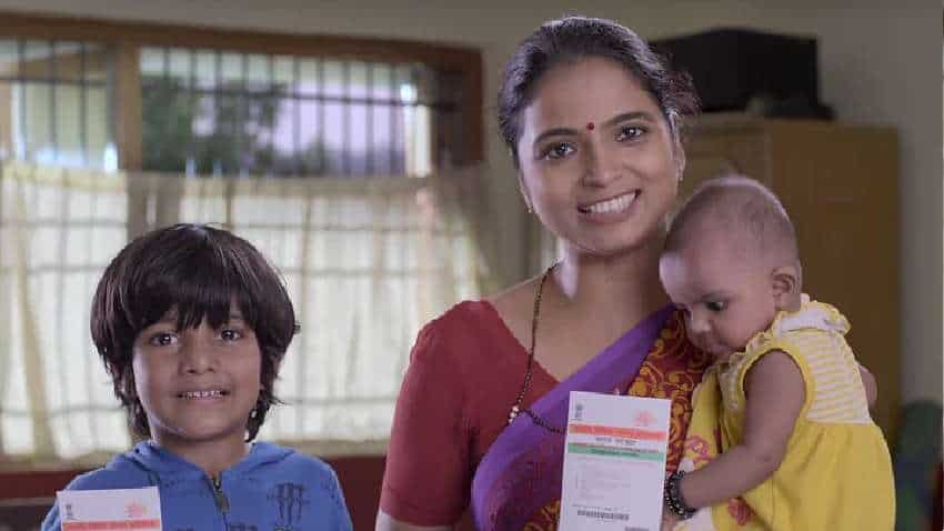 Aadhaar Card: बच्चे के आधार कार्ड में कब-कब पड़ती है बायोमेट्रिक्स अपडेट कराने की जरूरत, यहां जानिए सभी जरूरी बातें
