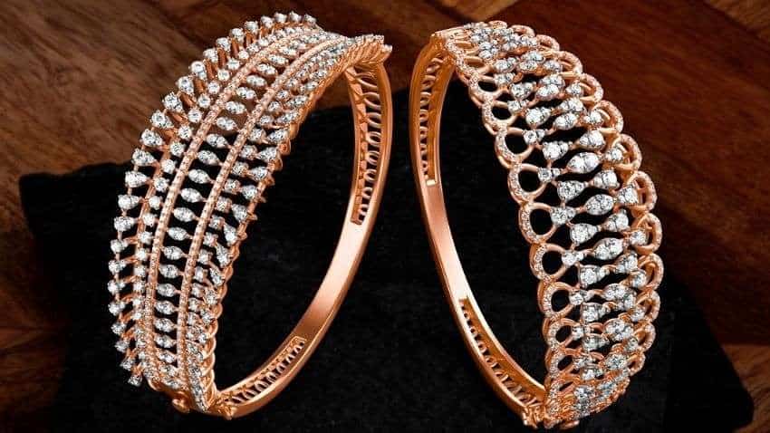 gold ring for men tanishq - YouTube | Mens ring designs, Gold ring designs,  Mens gold rings