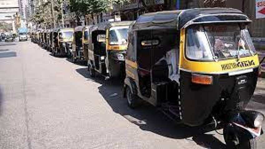 Mumbai Auto-Taxi Strike: मुंबई में ऑटो-रिक्शा यूनियन करेगी सोमवार को हड़ताल, किराया वृद्धि में देरी से नाराज है यूनियन