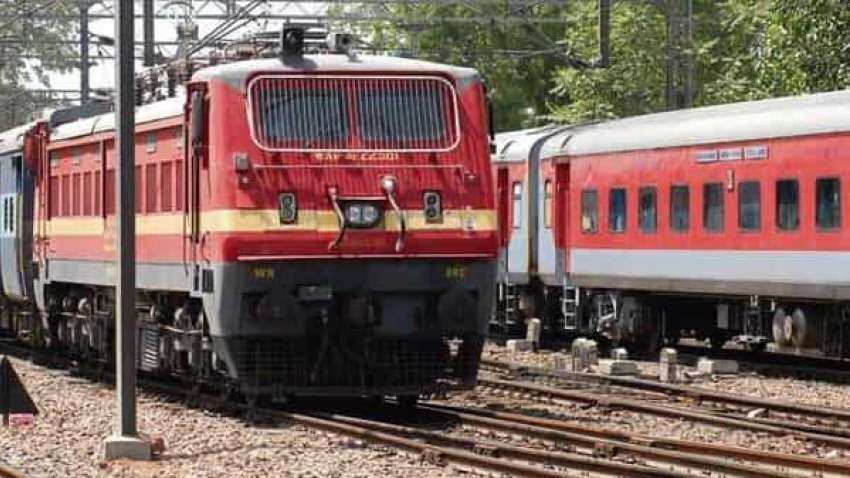 Navratri Special Train: नवरात्रि में वैष्णो देवी दर्शन के लिए चलेगी स्पेशल ट्रेन, IRCTC  ने की घोषणा