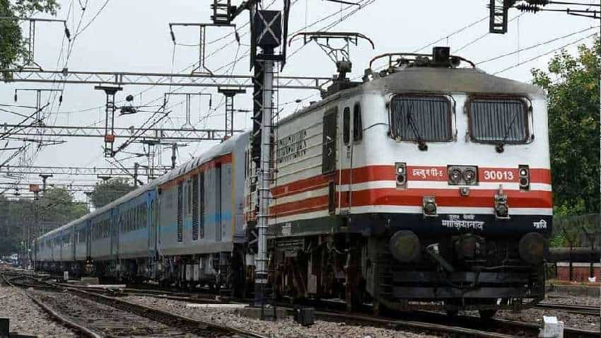 Indian Railways: बांद्रा-जम्मू तवी, मुंबई-बनारस, ओखा-दिल्ली, अहमदाबाद-पटना रूट पर चलाई जाएंगी स्पेशल ट्रेनें, चेक करें डिटेल्स