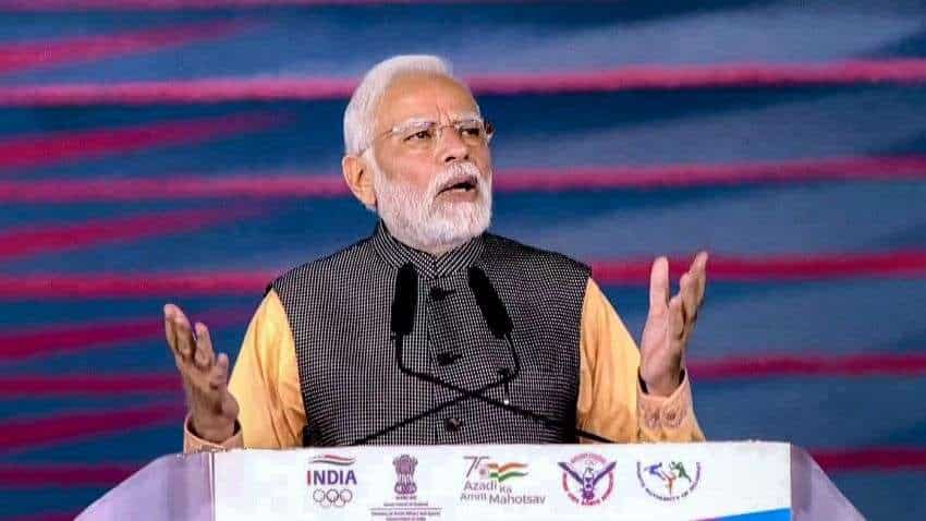 PM Modi Gujarat Visit Live Update: प्रधानमंत्री नरेंद्र मोदी ने किया 36वें नेशनल गेम्स का उद्घाटन, कहा- खेलों से दुनिया में सुधरेगी हमारी छवि