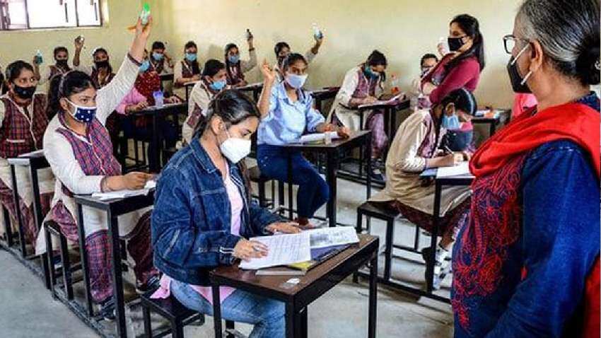 SSC Recruitment 2022: केंद्र सरकार के अलग-अलग विभागों के लिए 73,333 पदों पर भर्तियां करेगा एसएससी, पढ़ें डिटेल्स