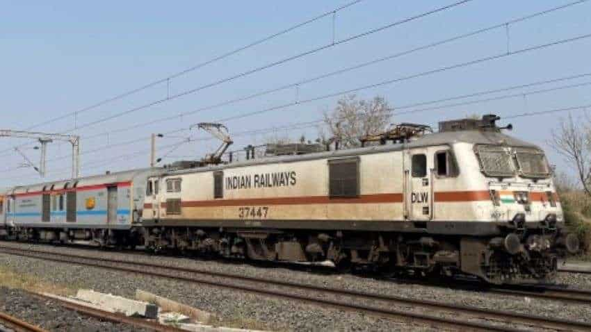 Indian Railway Train Cancel List: रेलयात्री ध्यान दें! आज भी नहीं चलेंगी 144 ट्रेनें, रेलवे ने कर दिया कैंसिल