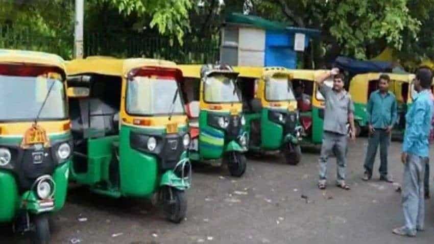 Delhi Auto-Taxi fare: राजधानी दिल्ली में ऑटो और टैक्सी की सवारी महंगी हुई, जानिए अब क्या लगेगा रेट