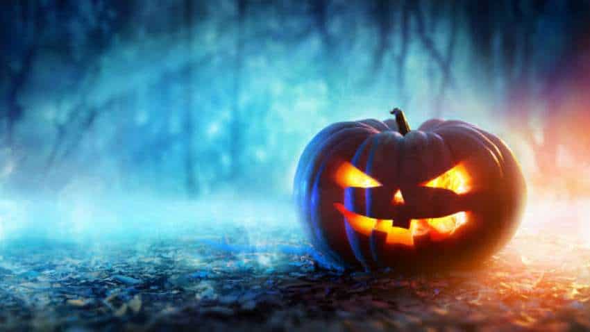 Halloween 2022: कैसे शुरू हुआ 'डरावना त्योहार' हैलोवीन, हमारी सब्जी कद्दू से क्या है रिलेशन?