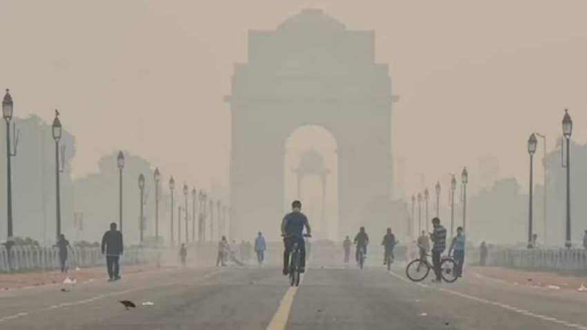 हर तरफ दमघोंटू हवा, दिल्ली-NCR में किन-किन चीजों पर है पाबंदी, देखें पूरी लिस्ट 