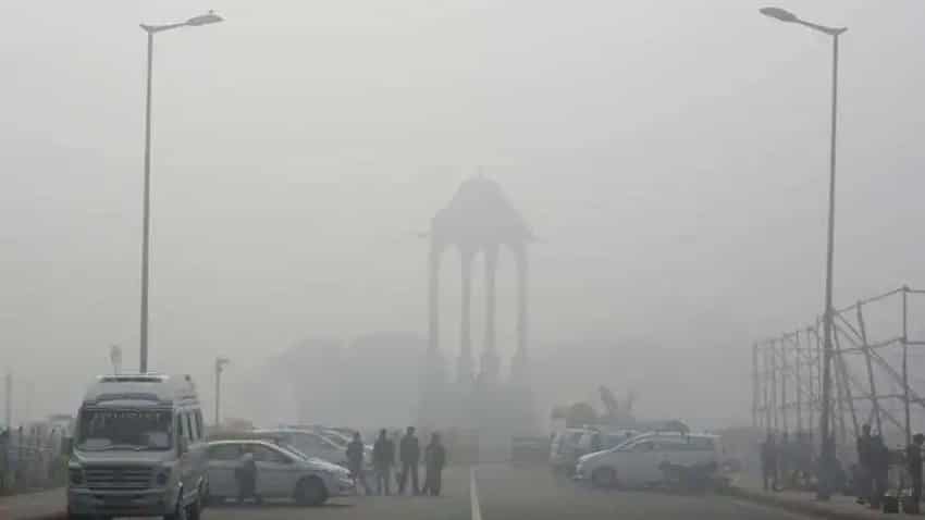 Delhi Air Pollution: जानिए कैसे आपकी सेहत पर असर डाल रही है जहरीली हवा, कैसे करें बचाव?