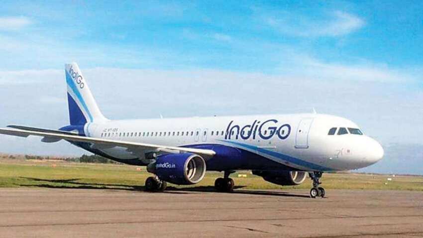 IndiGo Flight: उड़ान भरने के दौरान IndiGo फ्लाइट के इंजन में आई दिक्कत, कराई इमरजेंसी लैंडिंग