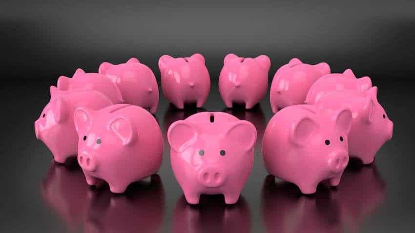 सुअर के शेप वाले Piggy Bank का आपकी सेविंग्स से क्या लेना-देना? पढ़िए बचपन के गुल्लक की ये दिलचस्प कहानी