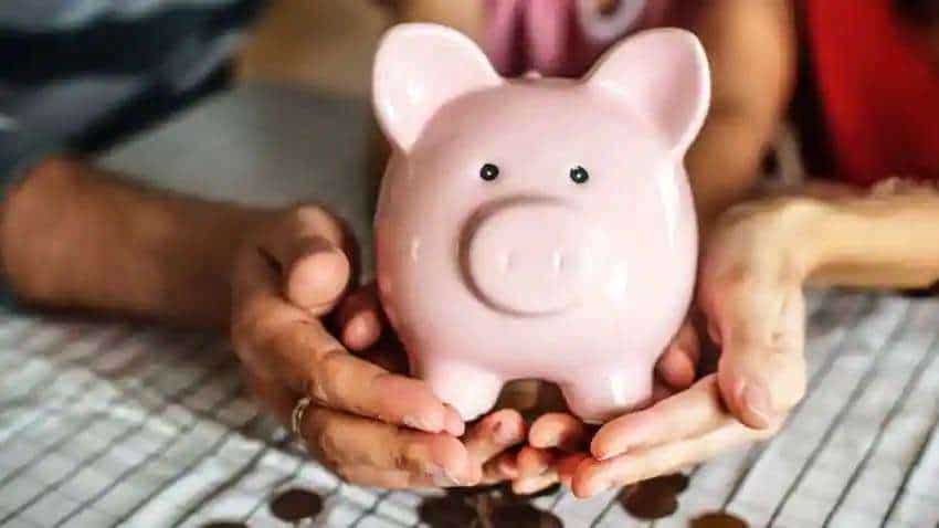 Child Mutual funds: 22 की उम्र में आपके बच्‍चे के अकाउंट में होंगे 1 करोड़ से ज्‍यादा? हर महीने कितनी करनी होगी SIP, एक्‍सपर्ट की सलाह 