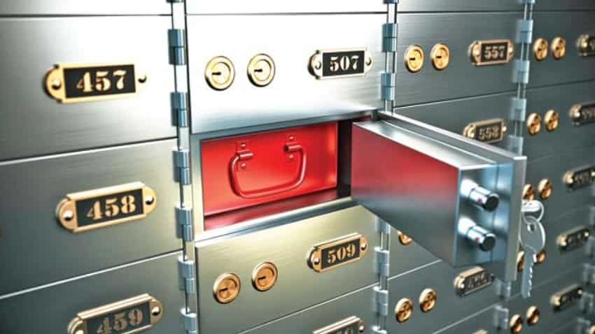  Bank Locker में रखा सामान हो जाए चोरी तो उसके लिए कौन होता है जिम्‍मेदार? जानिए अपने काम की हर जरूरी बात