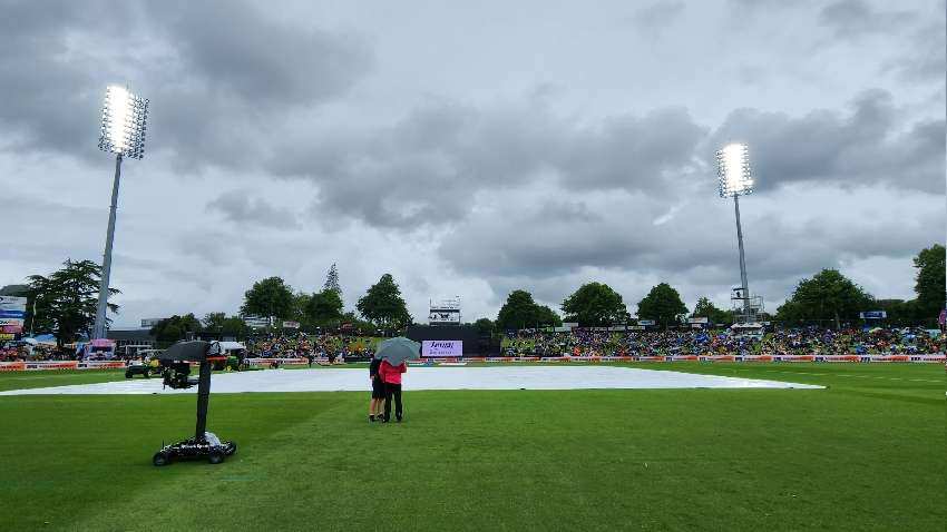 IND vs NZ 3rd ODI Highlights: क्राइस्टचर्च में हो रही लगातार बारिश की वजह से तीसरा मैच भी रद्द, न्यूजीलैंड ने 1-0 से जीती सीरीज