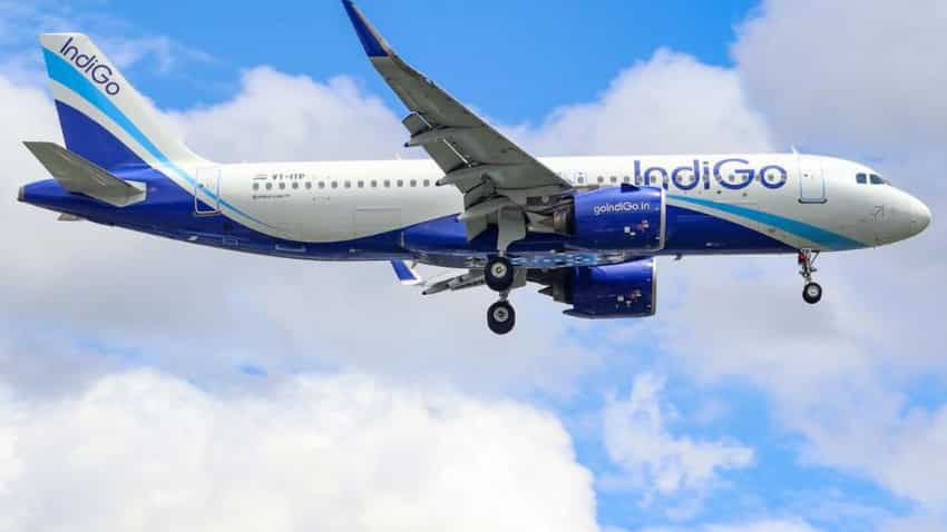Indigo Airlines: इंडिगो और डीजीसीए ने की पायलटों के लिए इ-लॉगबुक लॉन्च